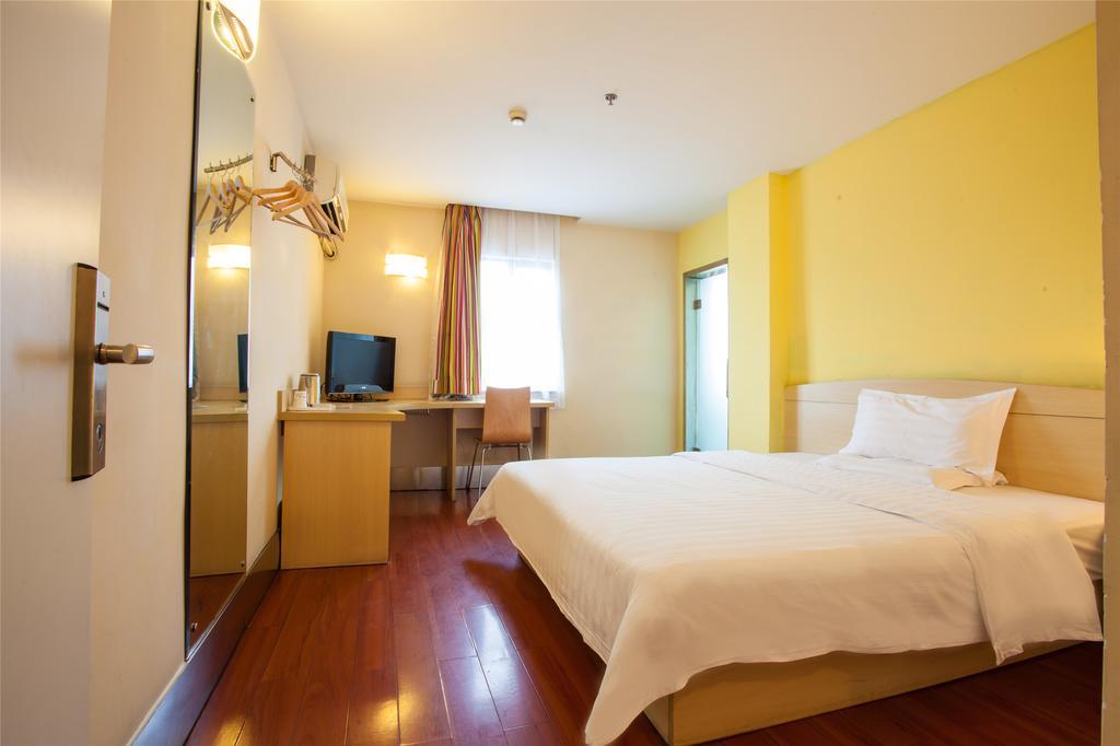 7Days Inn Zhu Hai Gong Bei Tunnel Portal Zhuhai Exterior photo